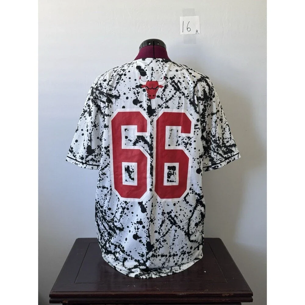 Chicago Bulls Paint Splatter Baseball Jersey White Black Red XL